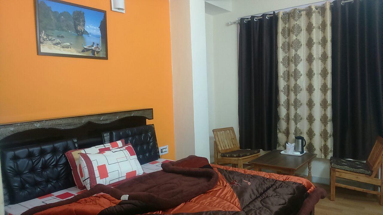 Hotel Mansarovar Banjār Εξωτερικό φωτογραφία