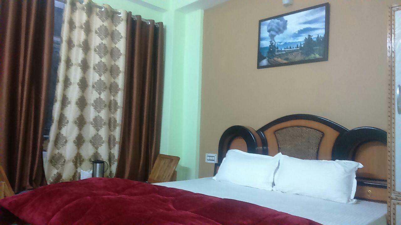 Hotel Mansarovar Banjār Εξωτερικό φωτογραφία